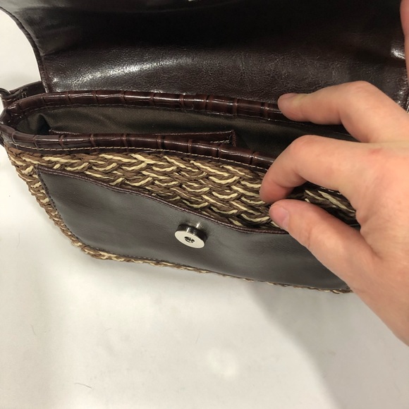 Coldwater Creek Straw Brown Faux Leather Med Size Hand Shoulder Bag - Picture 7 of 8